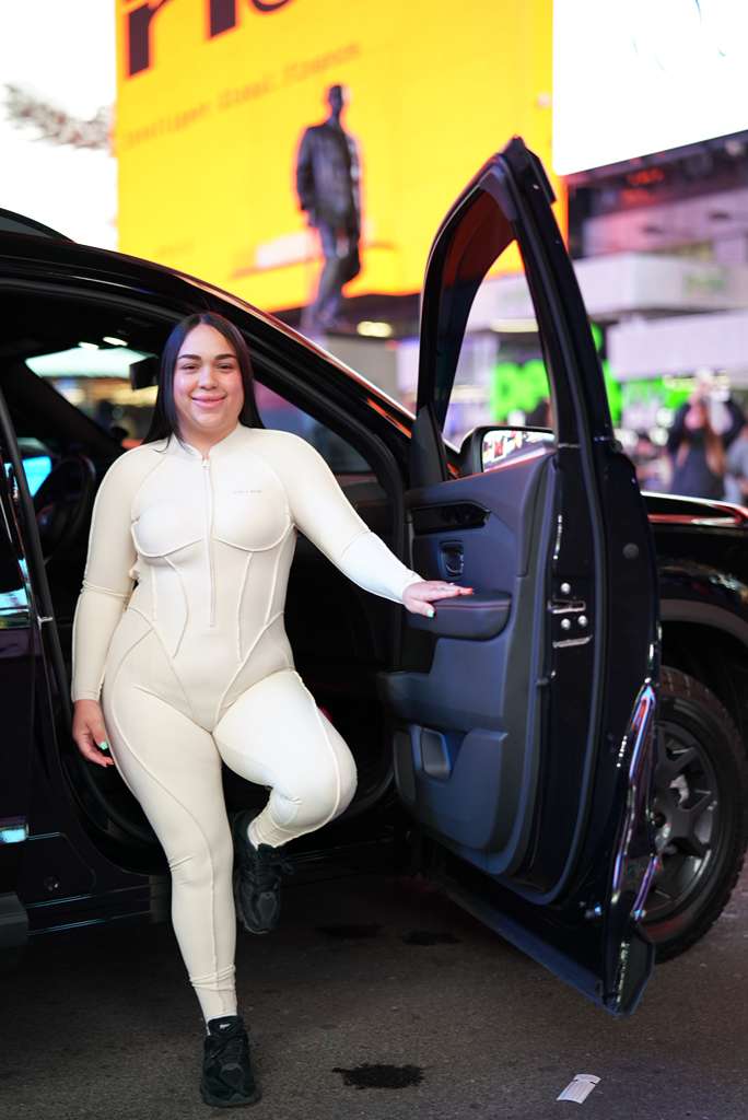 Set Lux Curve